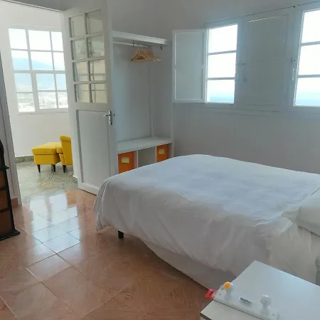 Casa Paris בית נופש Breña Baja